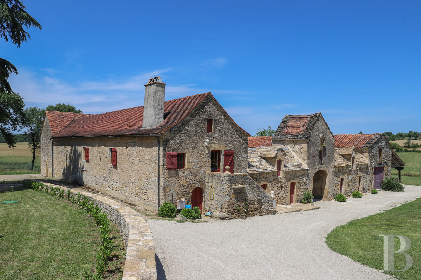 A well preserved and fully restored family chateau in Castanet, Tarn-et-Garonne - photo  n°8